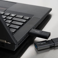 Kingston 32GB USB Flash Drive